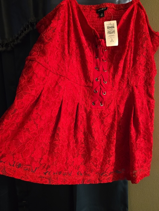 torrid Tops - torrid Magenta Lace-Up Floral Lace Camisole Top